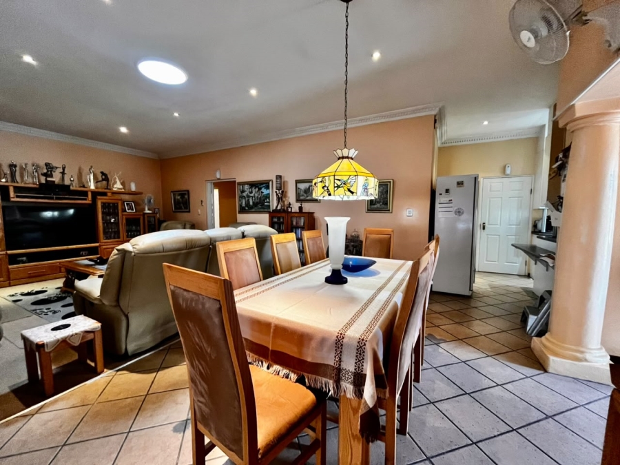 3 Bedroom Property for Sale in Protea Park North West